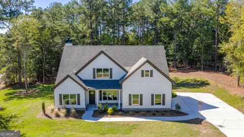 205 Barnett LN