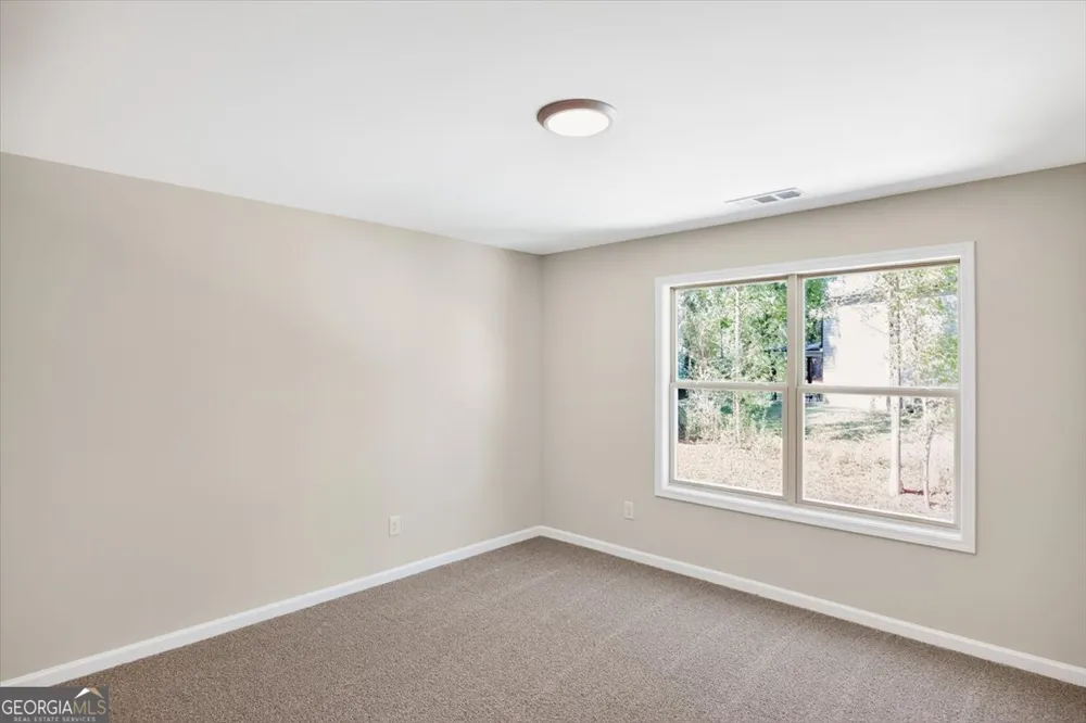 205 Barnett LN Thomaston, GA 30286