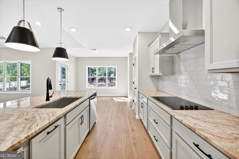 205 Barnett LN Thomaston, GA 30286