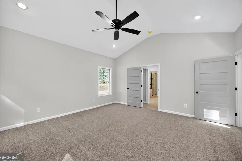 205 Barnett LN Thomaston, GA 30286
