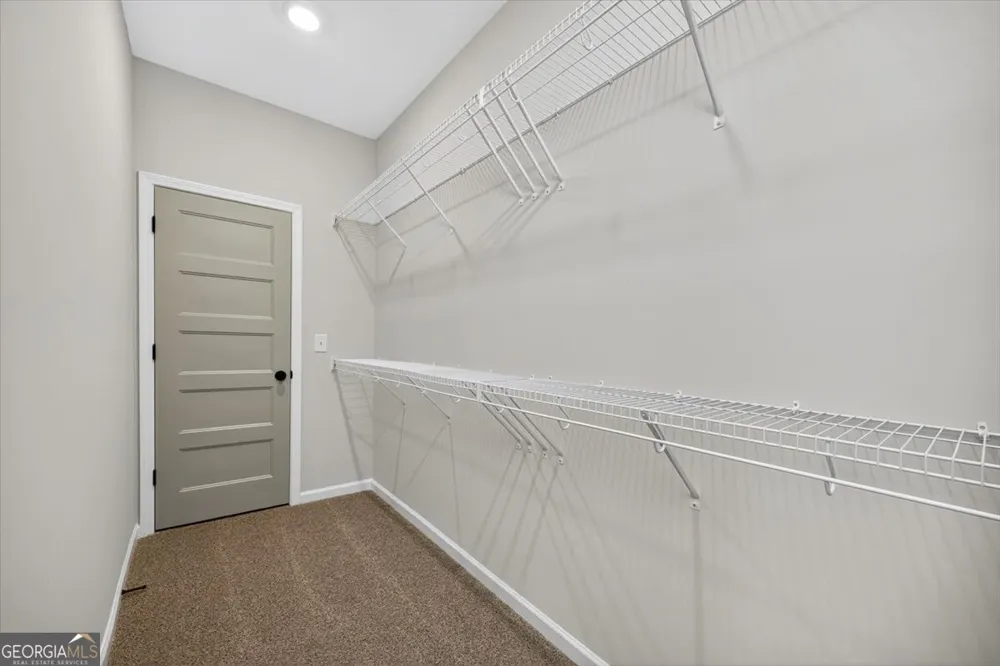 205 Barnett LN Thomaston, GA 30286