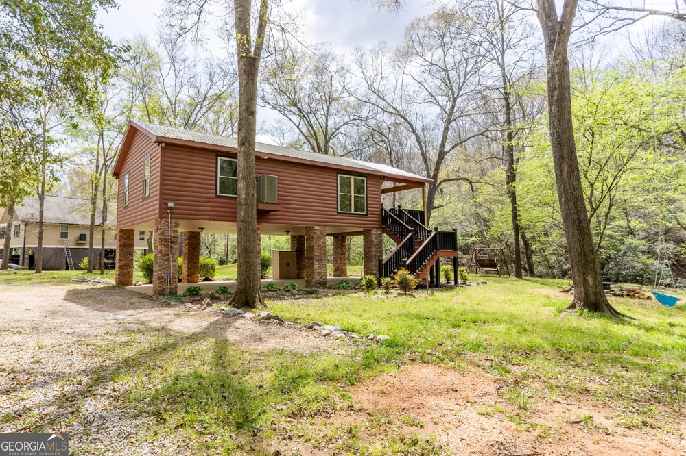 597 Meadow Brook LN Royston, GA 30662