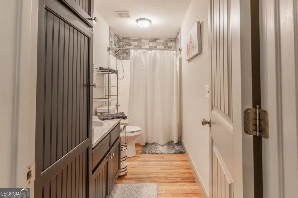 597 Meadow Brook LN Royston, GA 30662