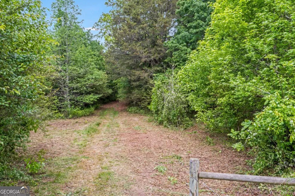 0 Mountain RD Alpharetta, GA 30004