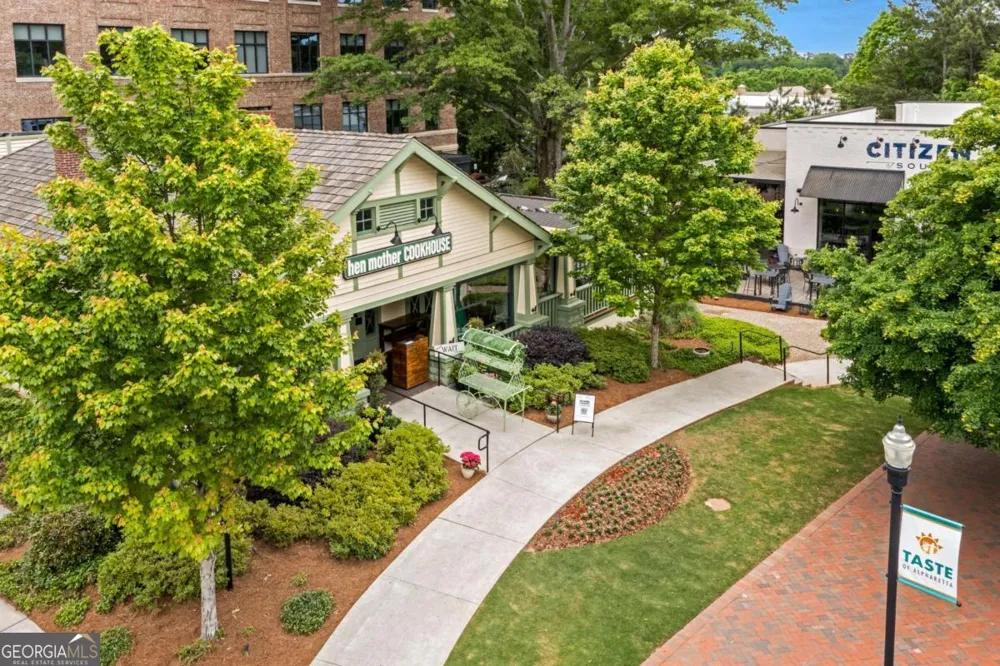 0 Mountain RD Alpharetta, GA 30004