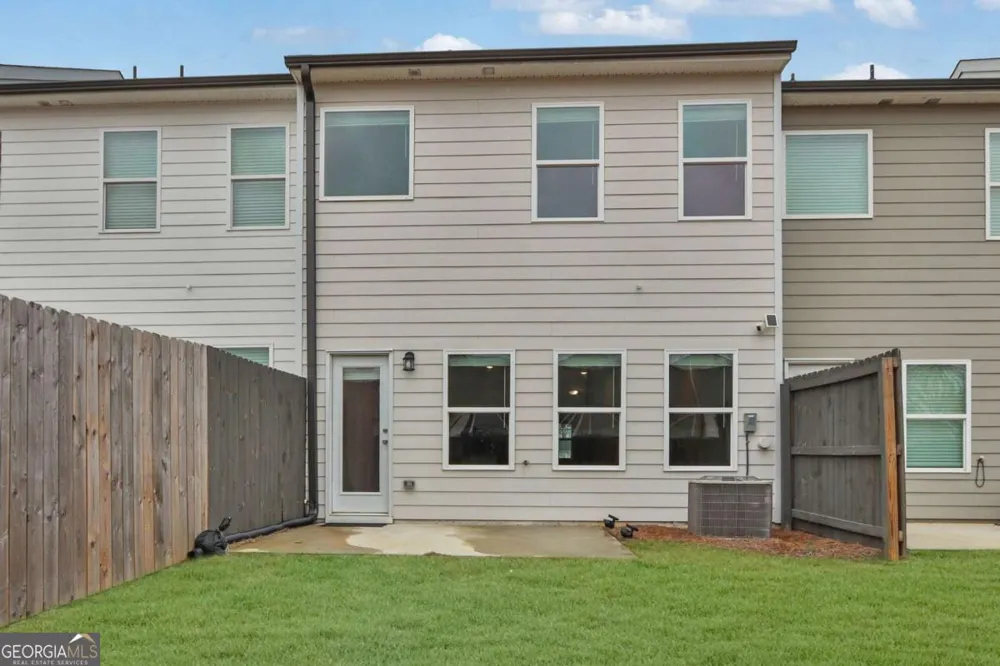 59 Regent PARK Hoschton, GA 30548