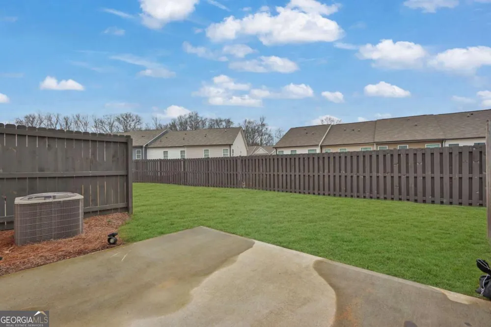 59 Regent PARK Hoschton, GA 30548