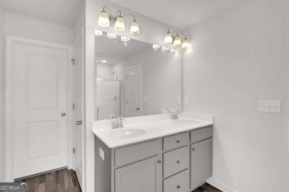59 Regent PARK Hoschton, GA 30548