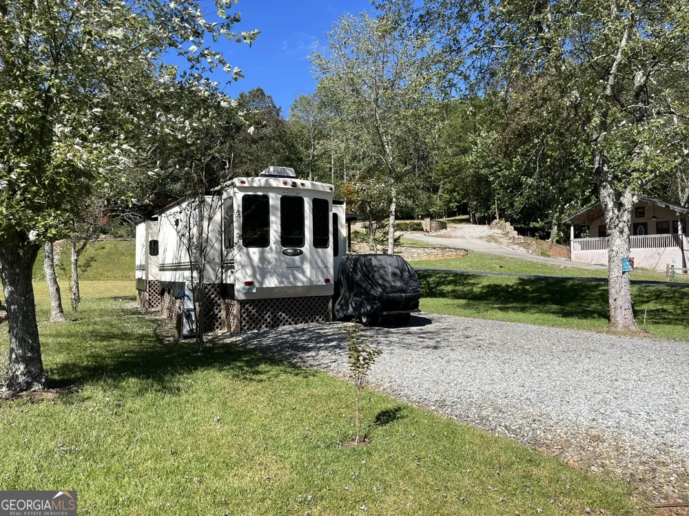 94 Bridge Loop DR Cleveland, GA 30528