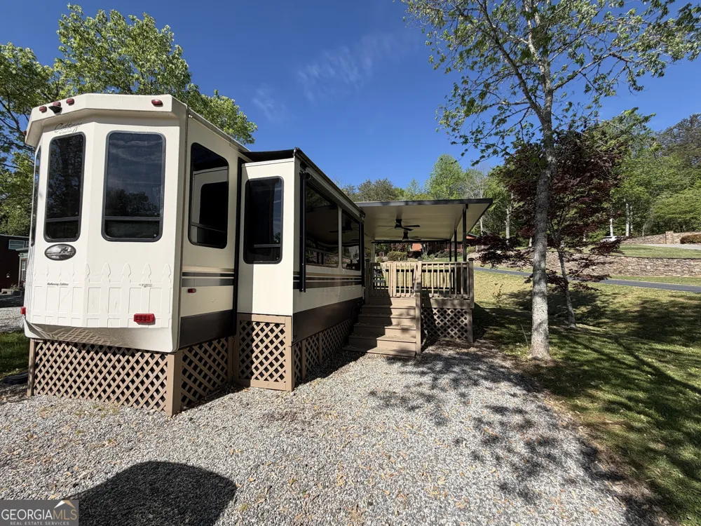 94 Bridge Loop DR Cleveland, GA 30528