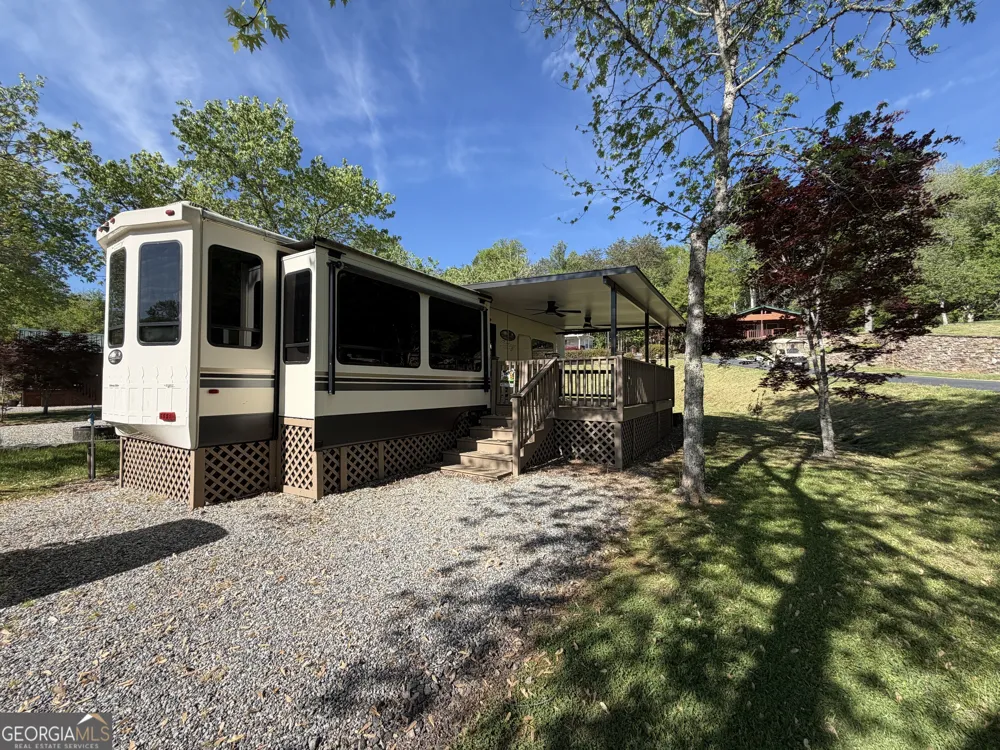 94 Bridge Loop DR Cleveland, GA 30528