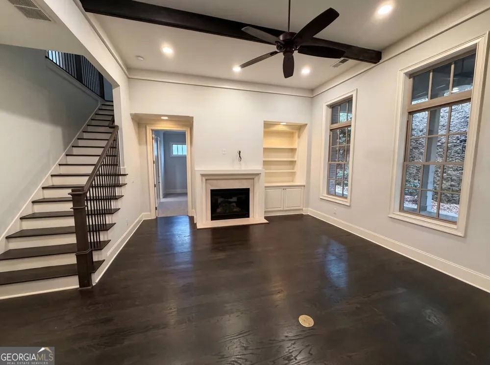 1803 Kent AVE Dunwoody, GA 30338