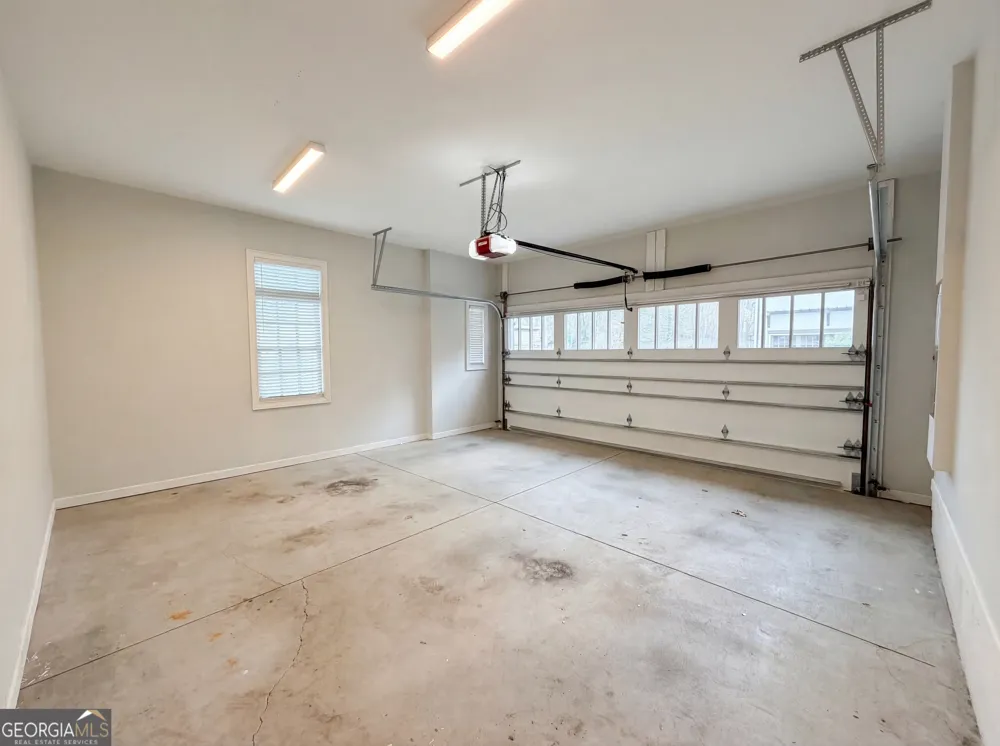 1803 Kent AVE Dunwoody, GA 30338
