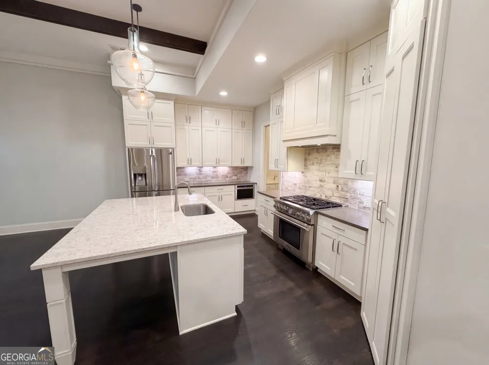 1803 Kent AVE Dunwoody, GA 30338