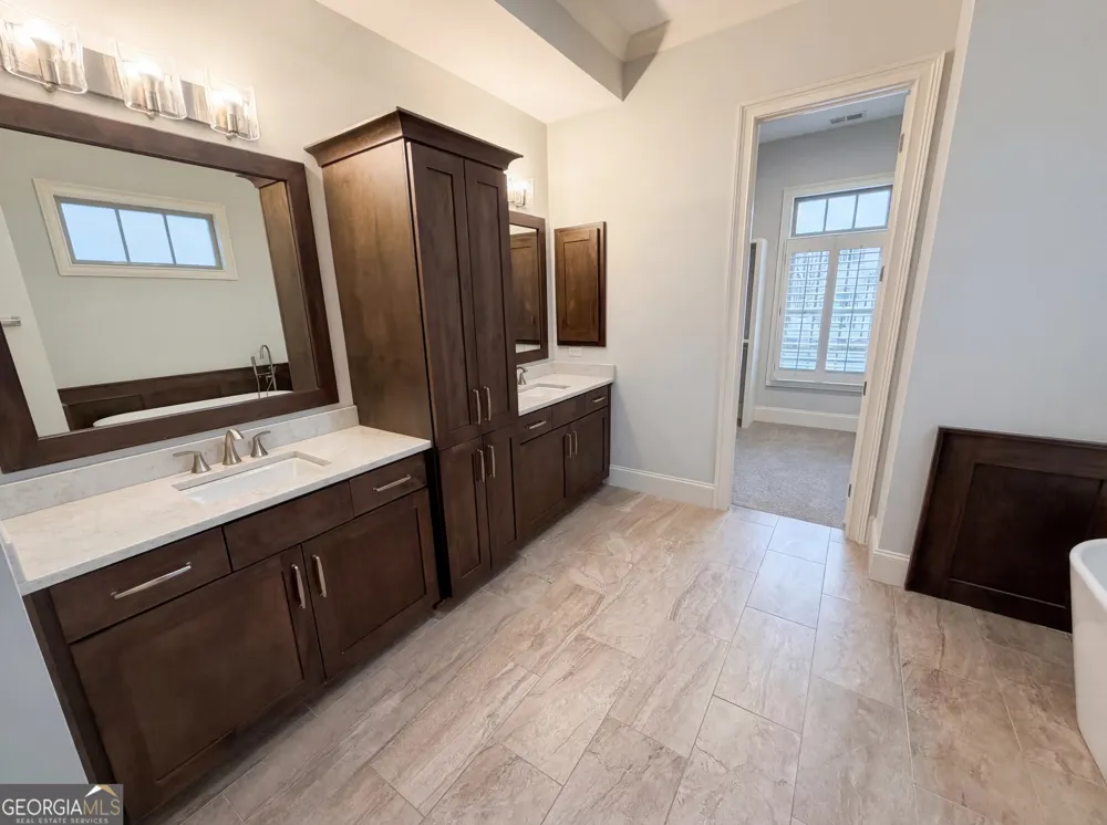 1803 Kent AVE Dunwoody, GA 30338