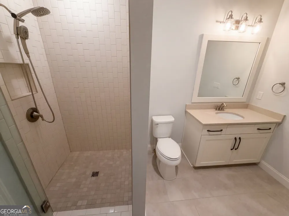 1803 Kent AVE Dunwoody, GA 30338
