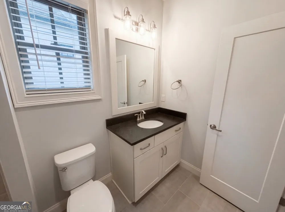 1803 Kent AVE Dunwoody, GA 30338