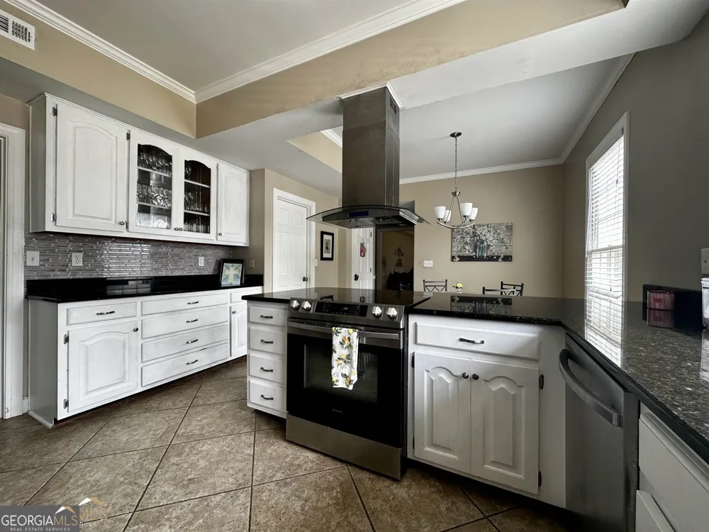 100 Cheek DR Dublin, GA 31021