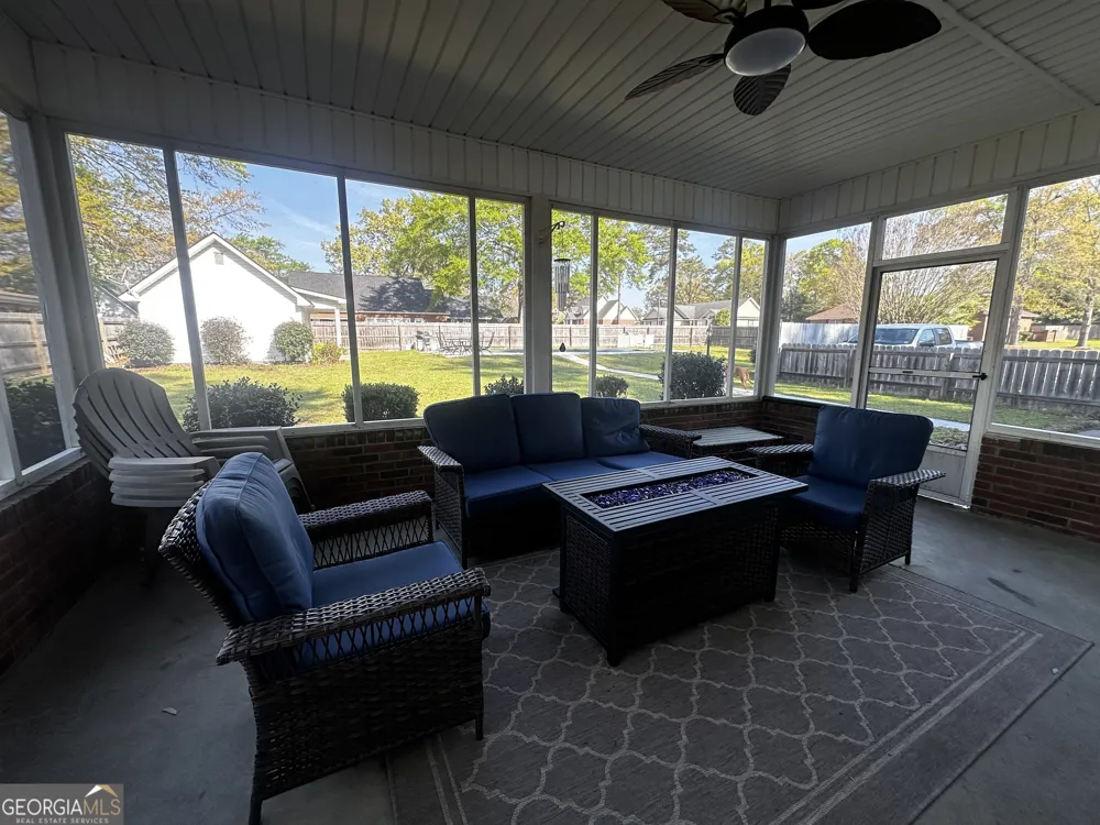 100 Cheek DR Dublin, GA 31021