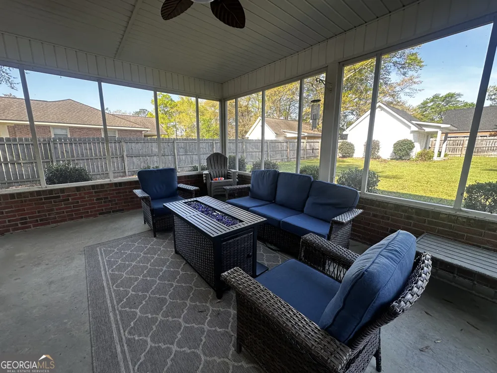 100 Cheek DR Dublin, GA 31021