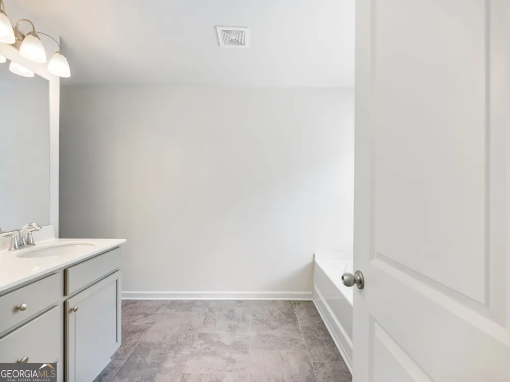 115 Buckingham LN Hoschton, GA 30548