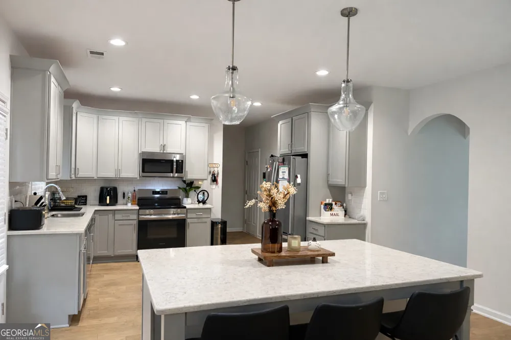 4355 Cornwall DR Forsyth, GA 31029