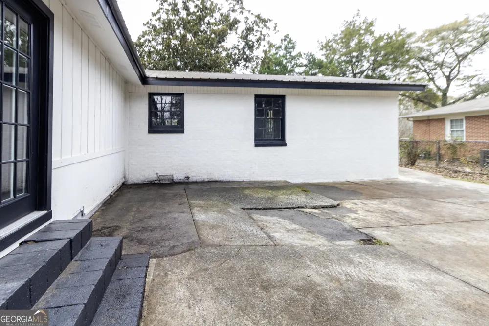 94 Ravenwood WAY Warner Robins, GA 31093