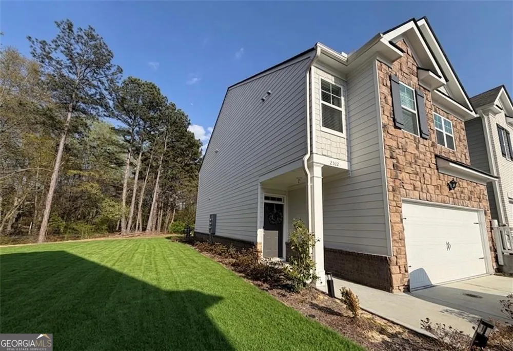 2312 Blue Monarch DR Buford, GA 30519