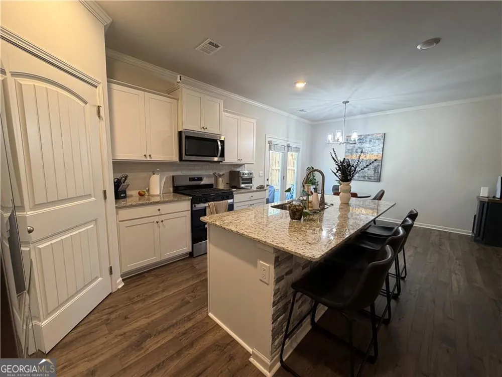 2312 Blue Monarch DR Buford, GA 30519