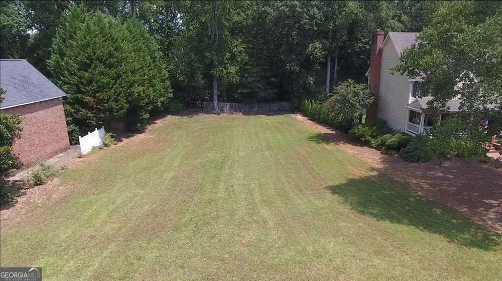 108 Briarwood DR Carrollton, GA 30117