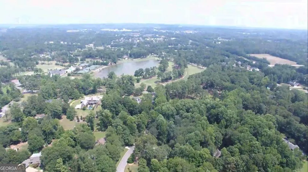 108 Briarwood DR Carrollton, GA 30117