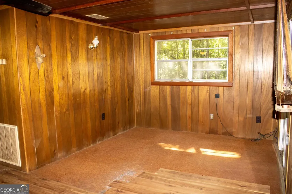 287 Shady Bluff LN Waynesville, GA 31566
