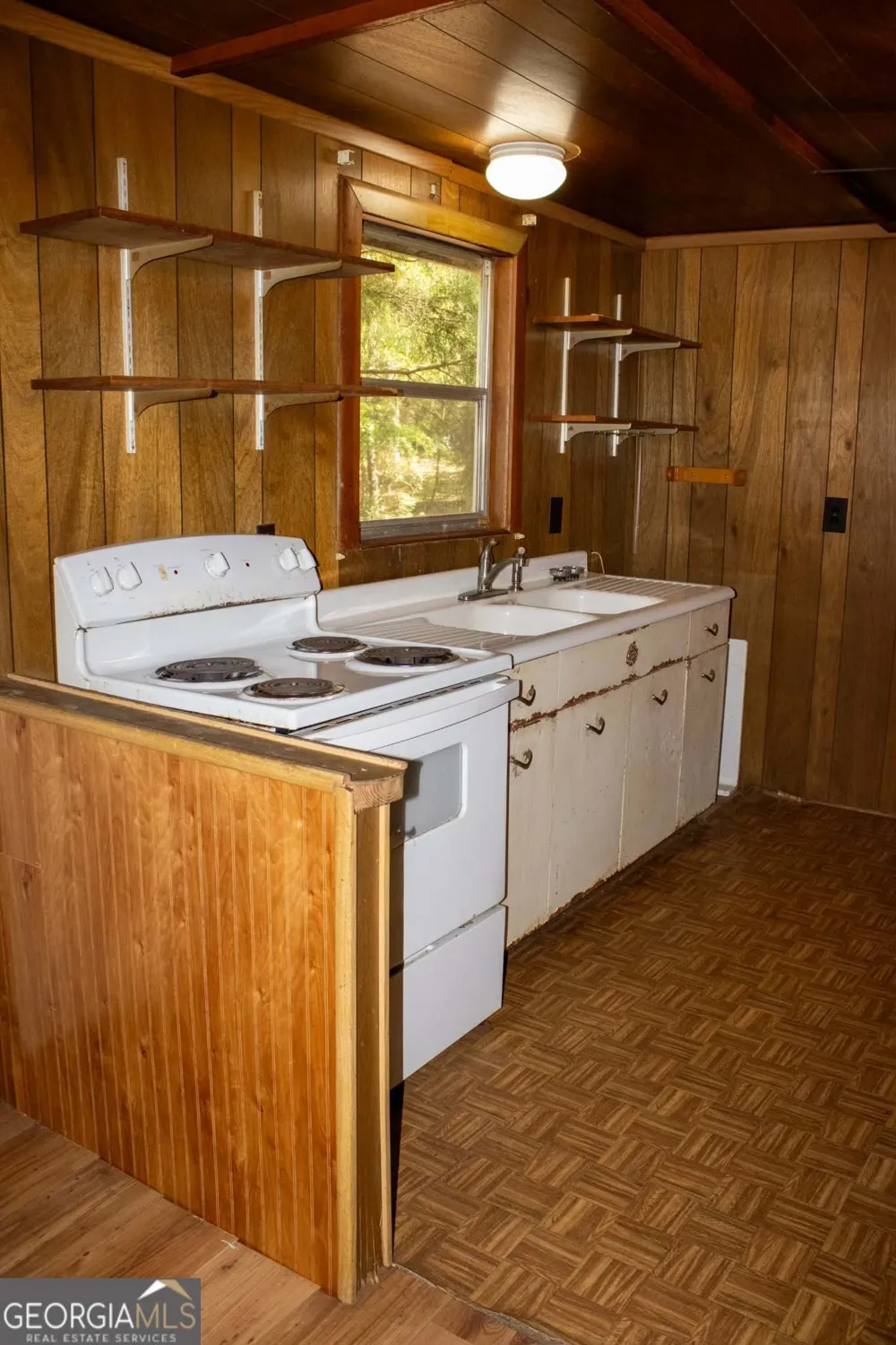 287 Shady Bluff LN Waynesville, GA 31566