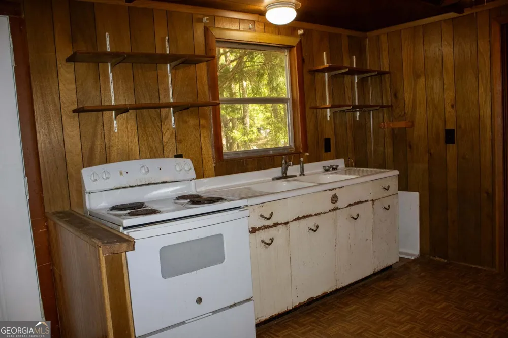 287 Shady Bluff LN Waynesville, GA 31566