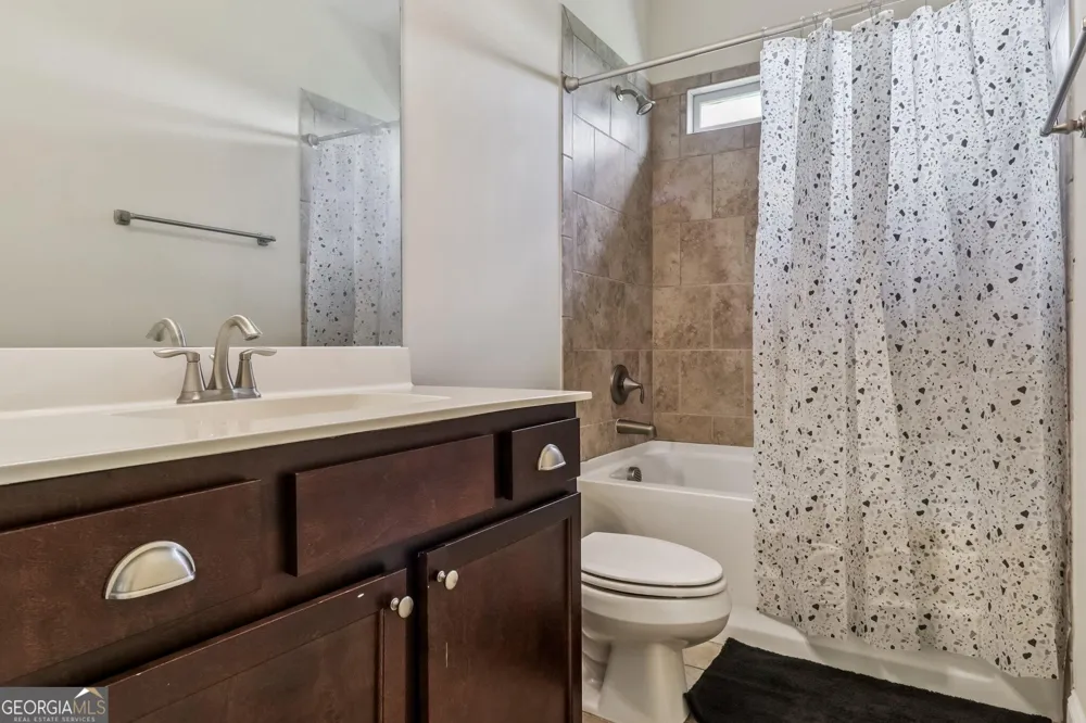 135 Shelton ST Richmond Hill, GA 31324