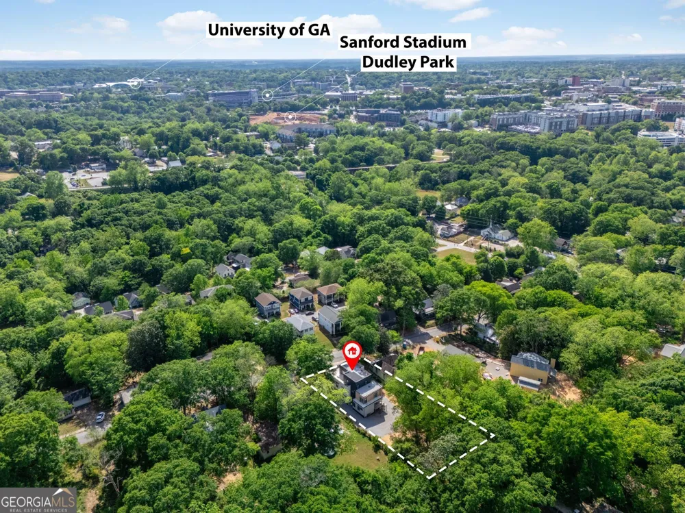 1465 E Broad ST Athens, GA 30601