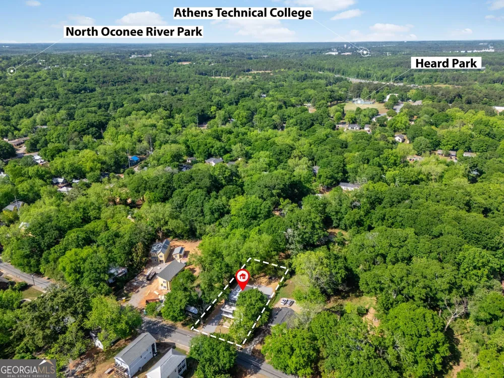 1465 E Broad ST Athens, GA 30601