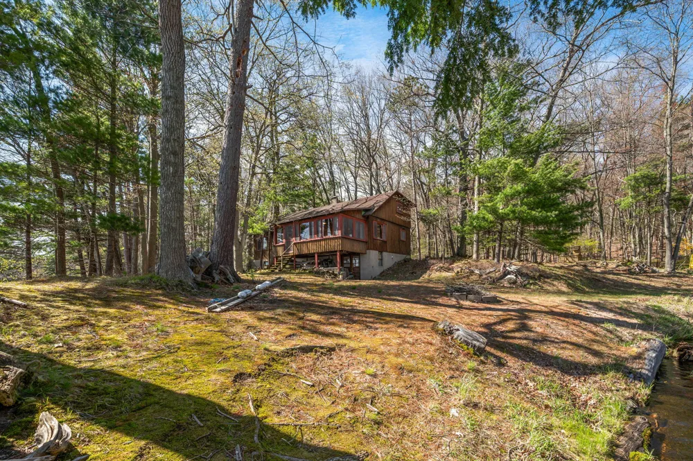 5717 W Pleasant Hill Road Free Soil, MI 49411