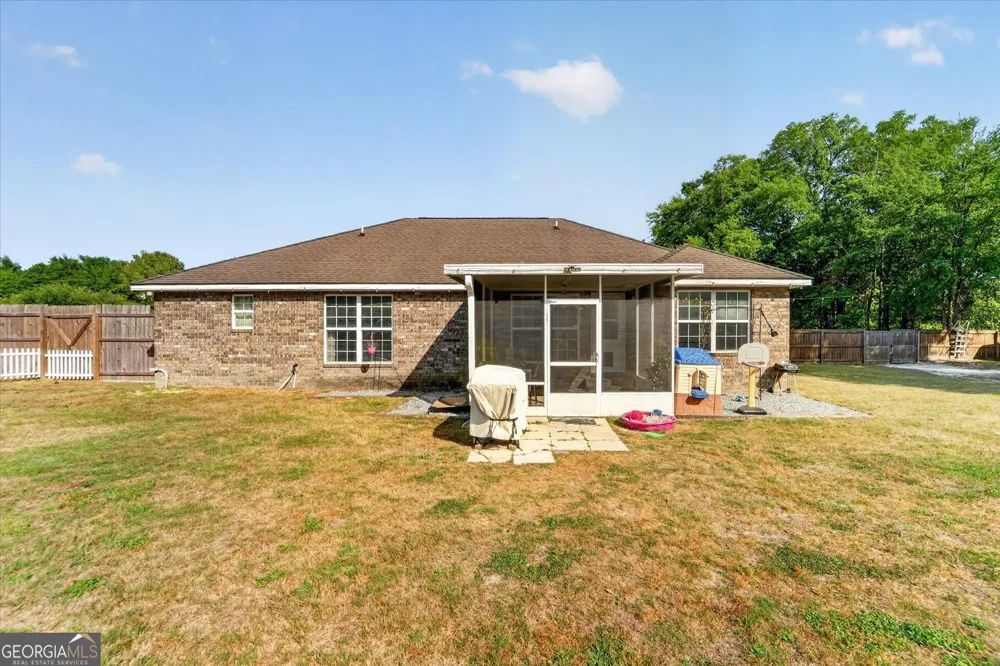 359 Poole RD Ludowici, GA 31316