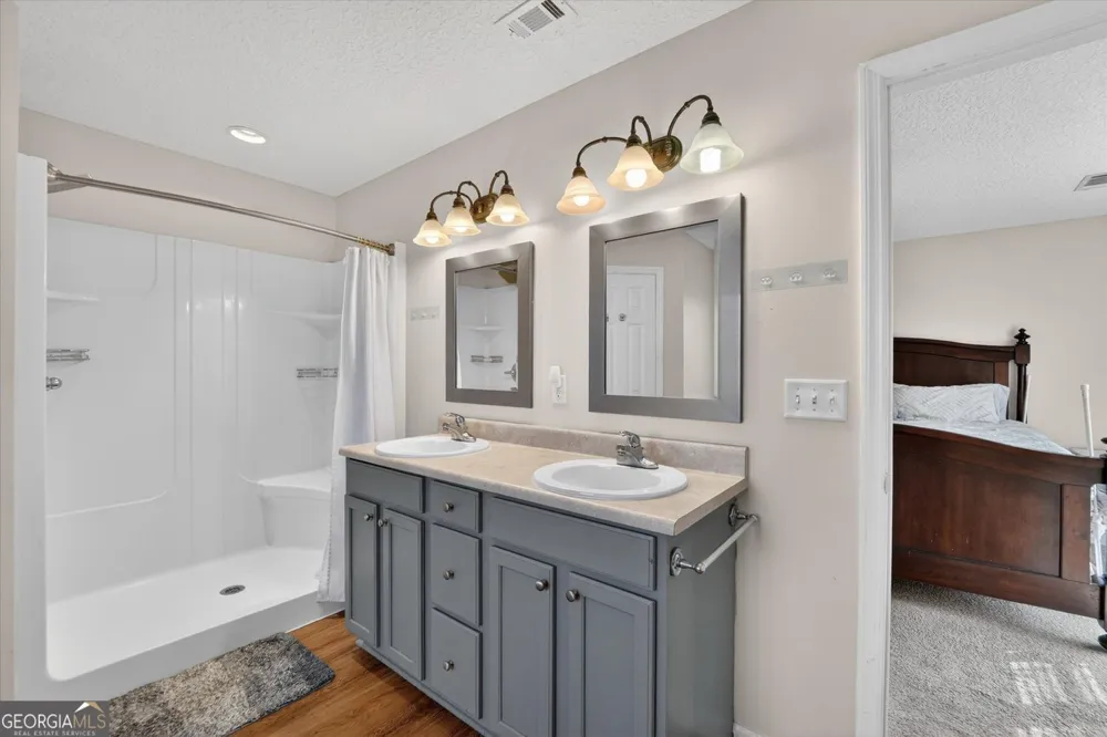 359 Poole RD Ludowici, GA 31316