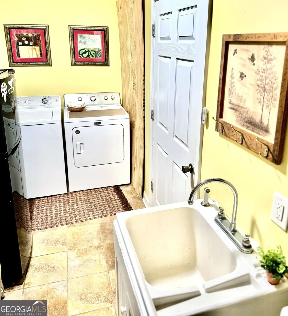 3919 Ga Highway 152 Cobbtown, GA 30420
