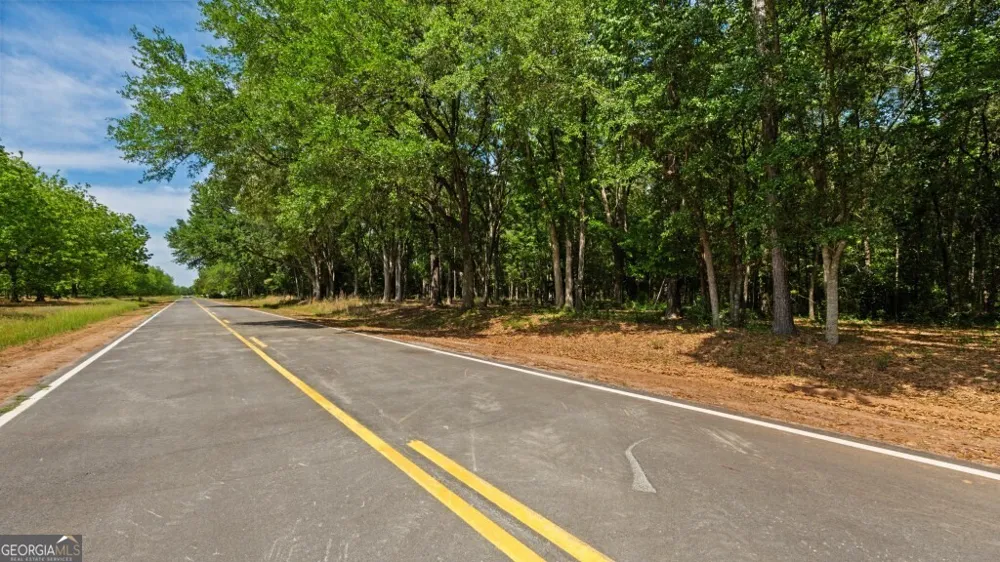 2 Coakley and Slade AVE Albany, GA 31721