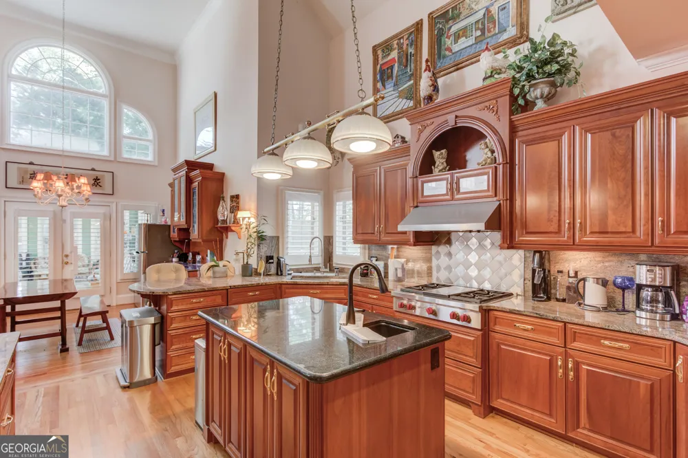 2043 Burgundy DR Braselton, GA 30517