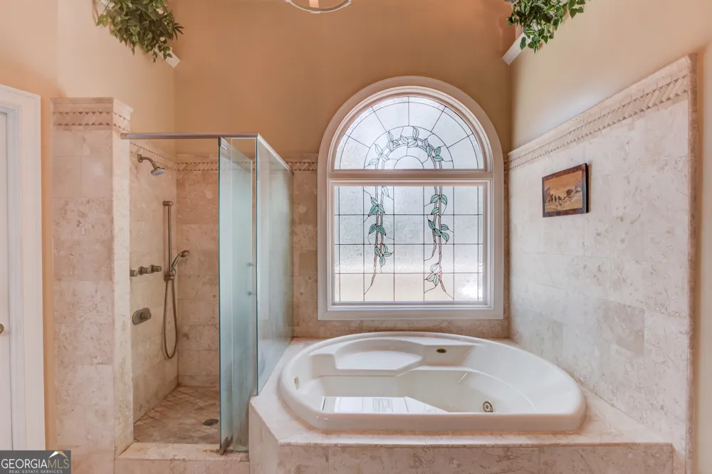2043 Burgundy DR Braselton, GA 30517