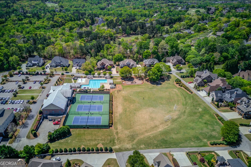 2043 Burgundy DR Braselton, GA 30517