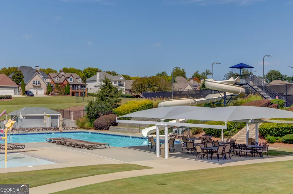 2043 Burgundy DR Braselton, GA 30517