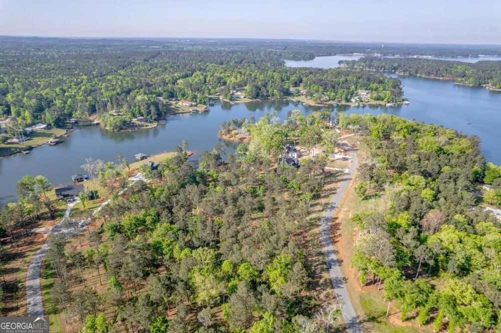 203 Falls LN Milledgeville, GA 31061