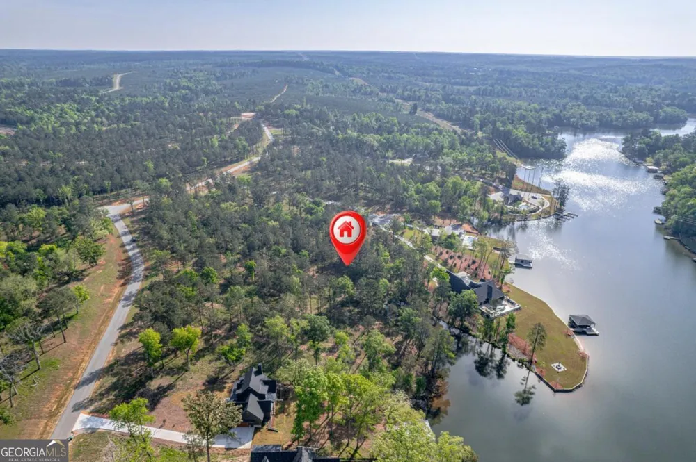 203 Falls LN Milledgeville, GA 31061