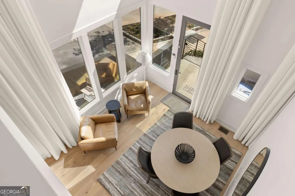10940 Serenbe LN Chattahoochee Hills, GA 30268
