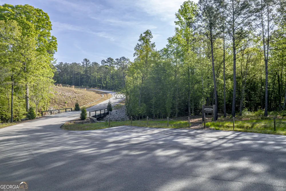 126 Falls LN Milledgeville, GA 31061